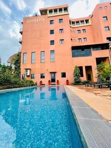 Photo de HOTEL ZINGANA